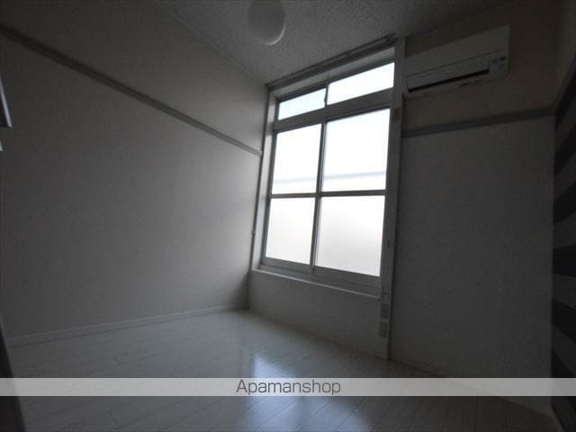 POCO A POCOの内装写真