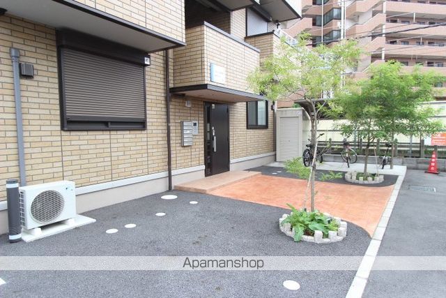 アルシュTOWAの玄関写真
