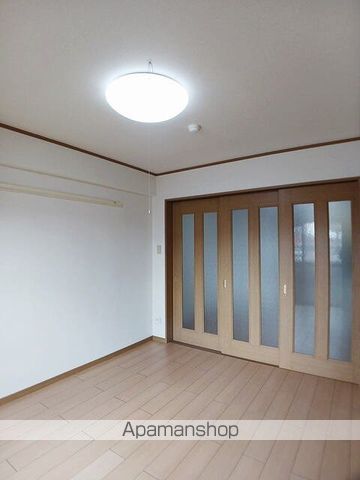レルベ保田窪の内装写真