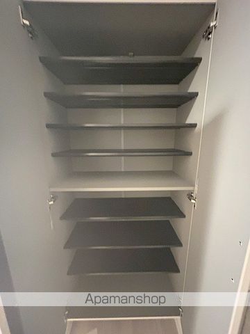 SPRANDID上本町WESTIの内装写真