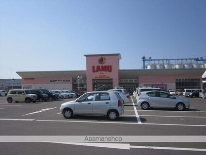 香川県坂出市築港町１丁目[1K/21.65m2]の周辺1