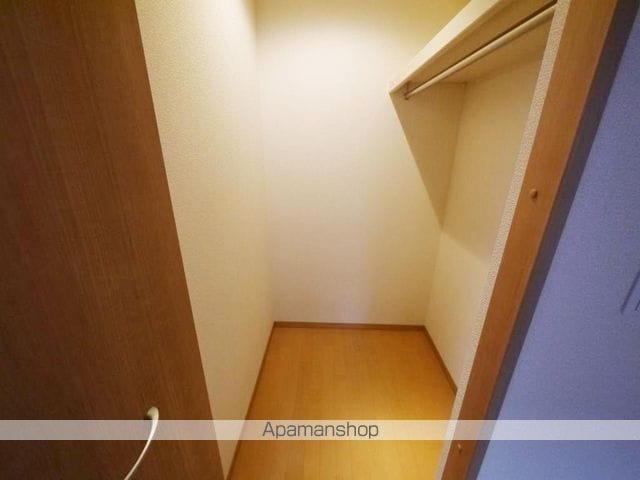 クレストIIIの内装写真