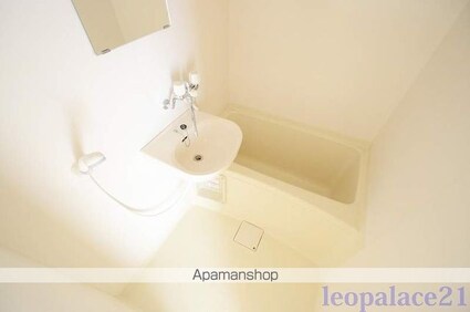 レオパレスウィステリア[1K/20.28m2]のバス