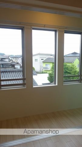Firstの内装写真