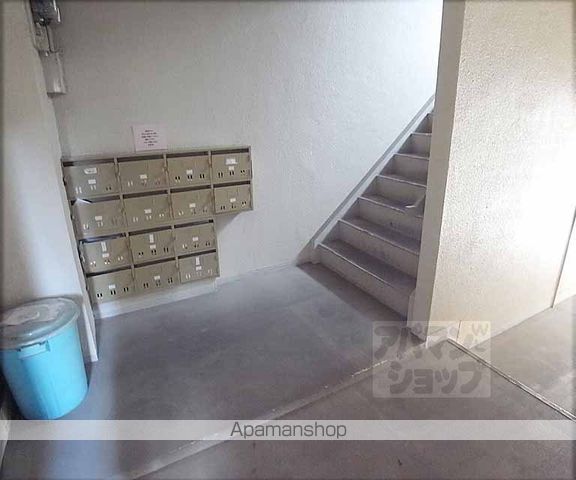マンション皆栄の外観写真