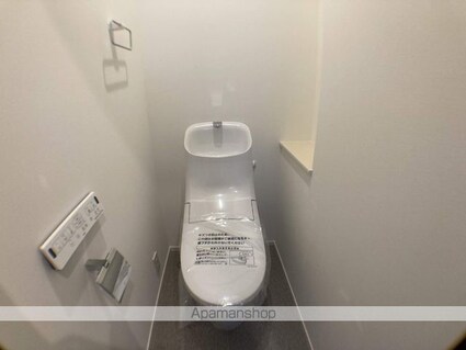 ビエノス下田[1R/31.45m2]のトイレ