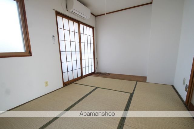 眞鍋マンションの内装写真