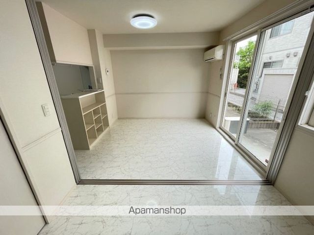 PREMIERの内装写真