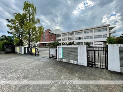 ディオネオーラ[1LDK/41.68m2]の周辺3