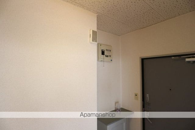 ロイヤルヒルズ1番館の内装写真