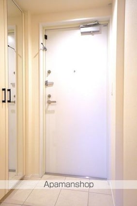 ＣＲＥＡＴＩＦ池袋[2LDK/47.4m2]の玄関