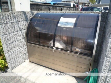 滋賀県大津市北大路１丁目[1R/25.67m2]の共用部3