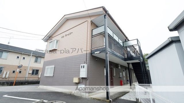 オンワームリーの外観写真
