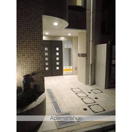 東京都杉並区高円寺南４丁目[1R/25.07m2]のエントランス1
