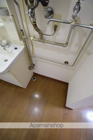 クリスタルコーポの内装写真