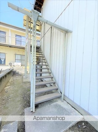 コーポ熊谷Ａ棟[1LDK/36m2]の外観4