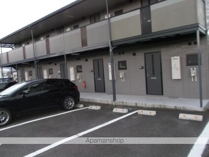 ルミエール　Ａ[1K/26.71m2]の駐車場2