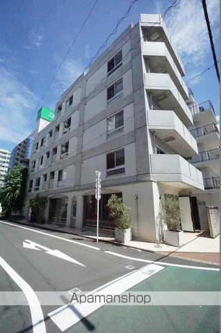 Y’s COURTの外観写真