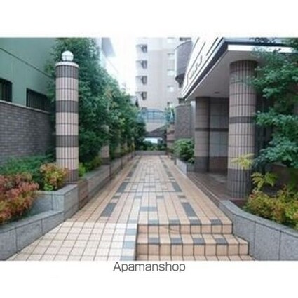 パラシオン車道西館[1K/31m2]のエントランス1