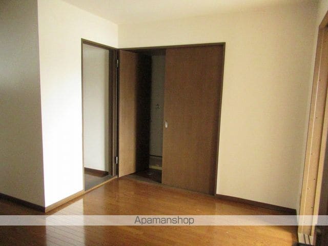 アパートメント1040Aの内装写真