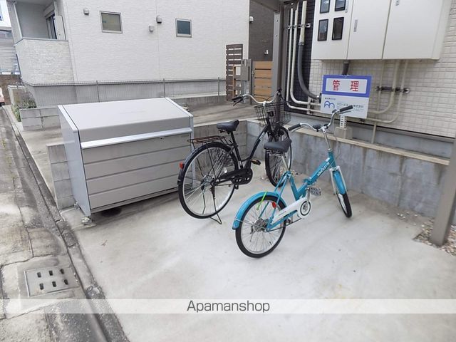 アヴェニールミズキの玄関写真