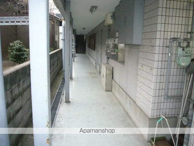 ベル武庫之荘の玄関写真