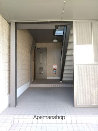 和歌山県和歌山市中島[2LDK/53.6m2]のエントランス1
