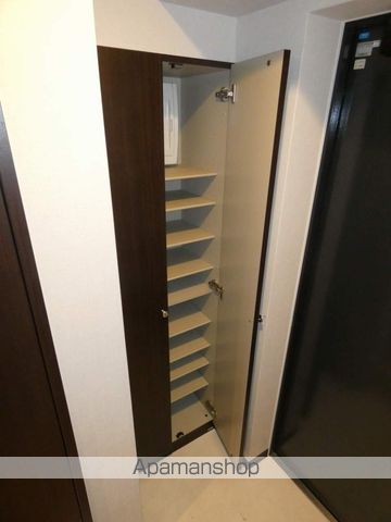 IS常盤の内装写真