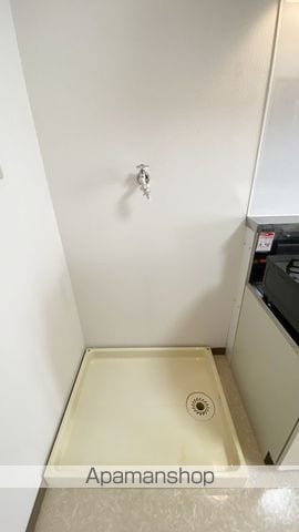 スペースシャトル1番館の内装写真