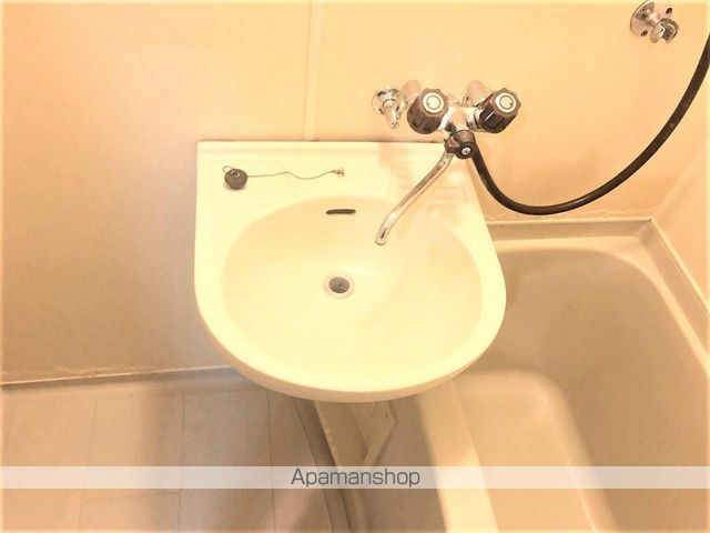 COZONEの内装写真