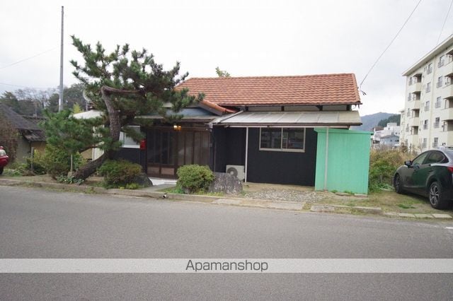 detached 福島県伊達郡川俣町大字鶴沢字笛田14-2
鶴沢の賃貸情報を見る
物件地図