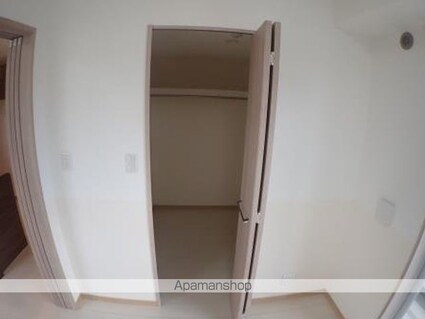ＳＨＩＮＡＮＯビル[1LDK/46m2]の収納