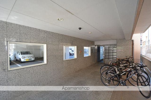 アリュール・アイの玄関写真