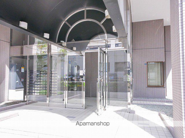 メゾンドブーケパークの玄関写真