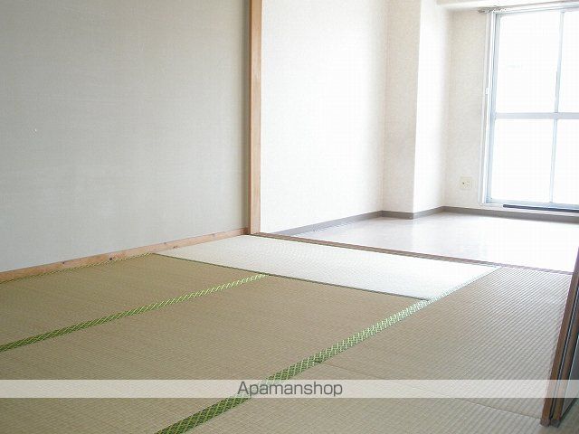 フローラルマンションの内装写真