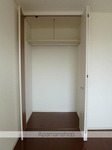 レジデンス牟礼南A棟の内装写真