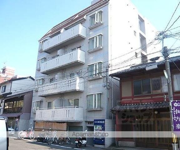 下京区西新屋敷太夫町マンションの外観写真