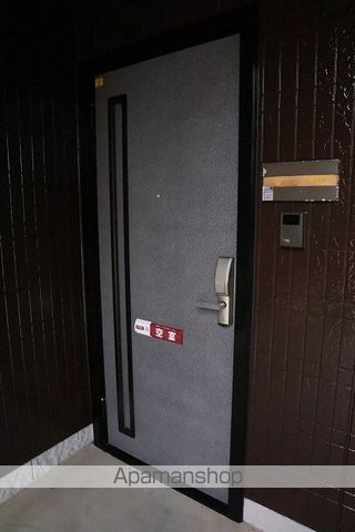 パストラルAの玄関写真