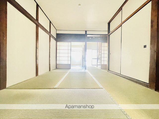大阪市谷町線 千林大宮駅 徒歩12分 2階建 築51年の内装写真