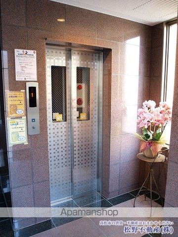 ルシファーIIの玄関写真