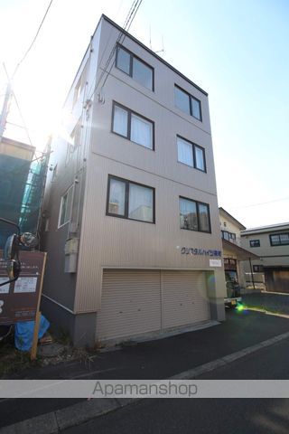 クリスタルハイツ栄町の外観写真