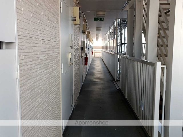 レオパレスコンパル唐湊 弐番館の内装写真