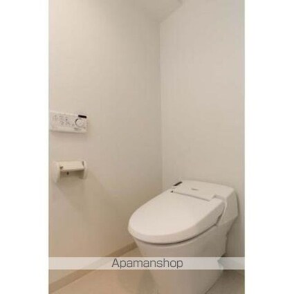 コートラクリア日本橋[1LDK/43.99m2]のトイレ