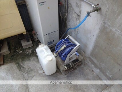 塩屋Ａ貸家[貸家/55m2]のエントランス1