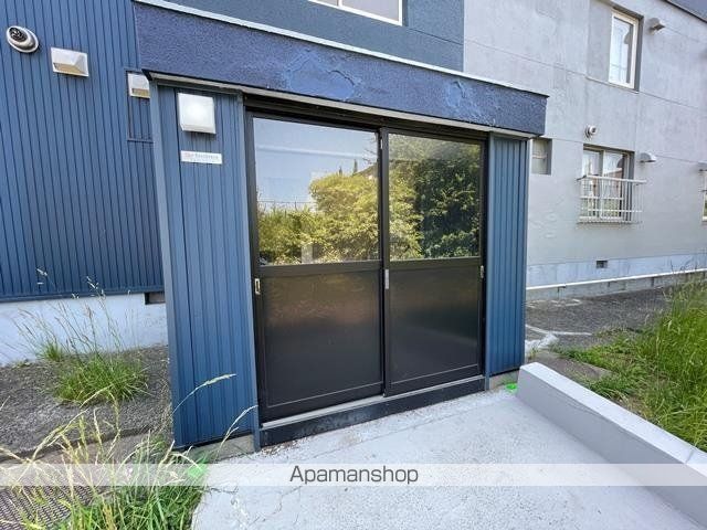 スカイレジデンスの玄関写真