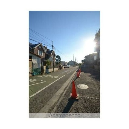 サンライズ国立[1R/18.9m2]の駐車場