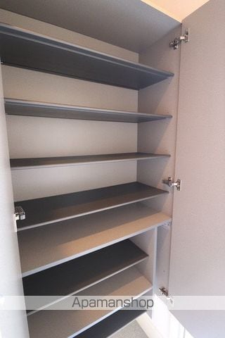 ラ・ルーチェの内装写真