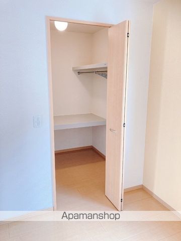 ブィラ ハッピネス B棟の内装写真
