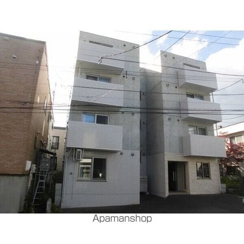 プラトリーナ澄川の外観写真
