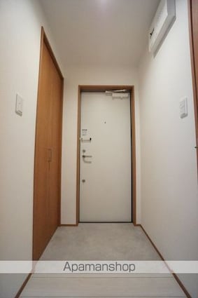 ＢＣ大金[1LDK/40.71m2]の玄関